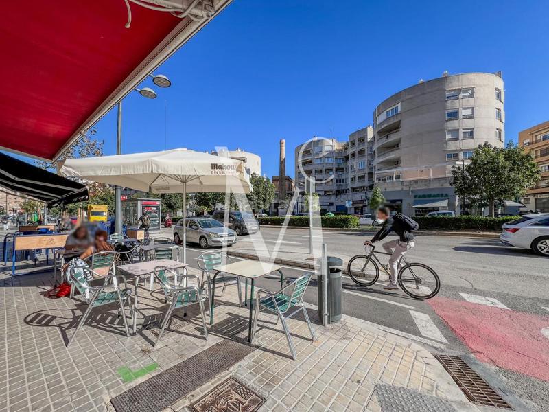 Foto 0d3c0133-d58b-433f-accc-b928d53aee94. Traspàs local comercial a Aiora Valencia