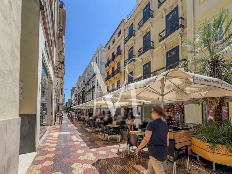 Foto bd4653df-2334-48df-8e16-36f42a8a8c45. Traspàs local comercial a Sant Francesc Valencia
