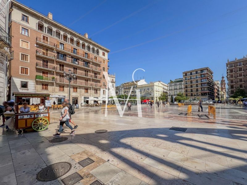 Foto c67ad009-655b-4b14-b948-41ffd035087d. Traspàs local comercial a La Seu Valencia