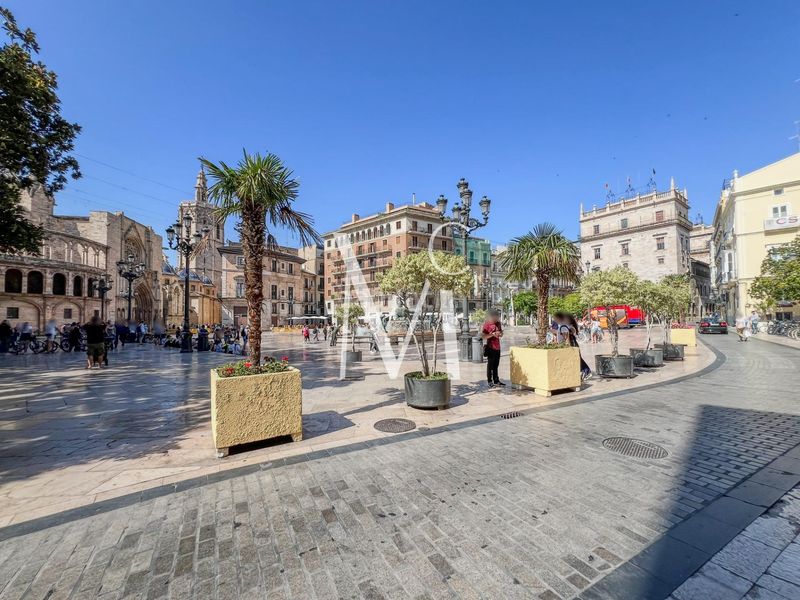 Foto cb27fbed-6d5f-4f81-a25d-0c17e634cf5a. Traspàs local comercial a La Seu Valencia