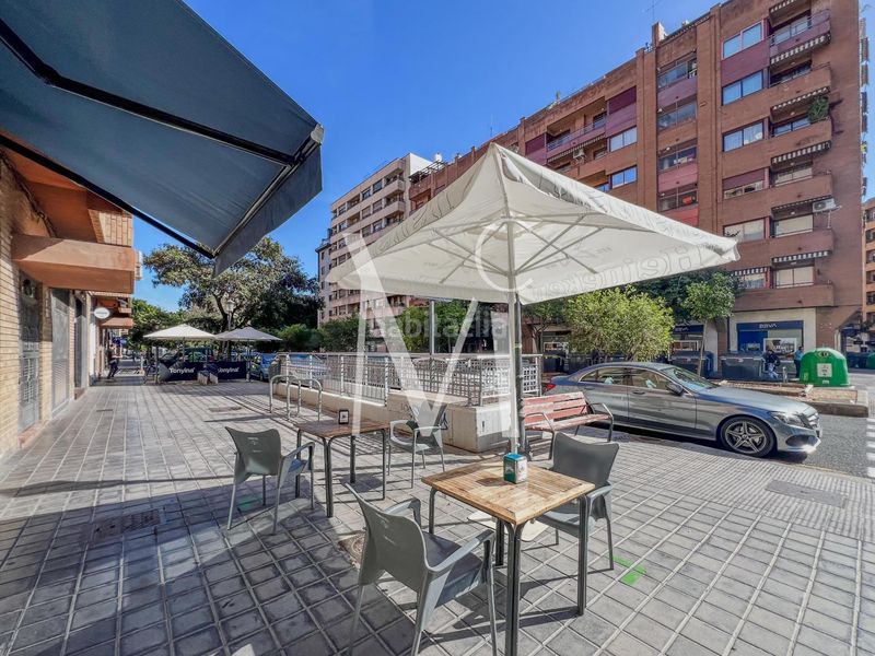 Foto bd672cd0-83e8-4ceb-8bb6-1b5e6dc9a5f6. Traspàs local comercial a Mestalla Valencia