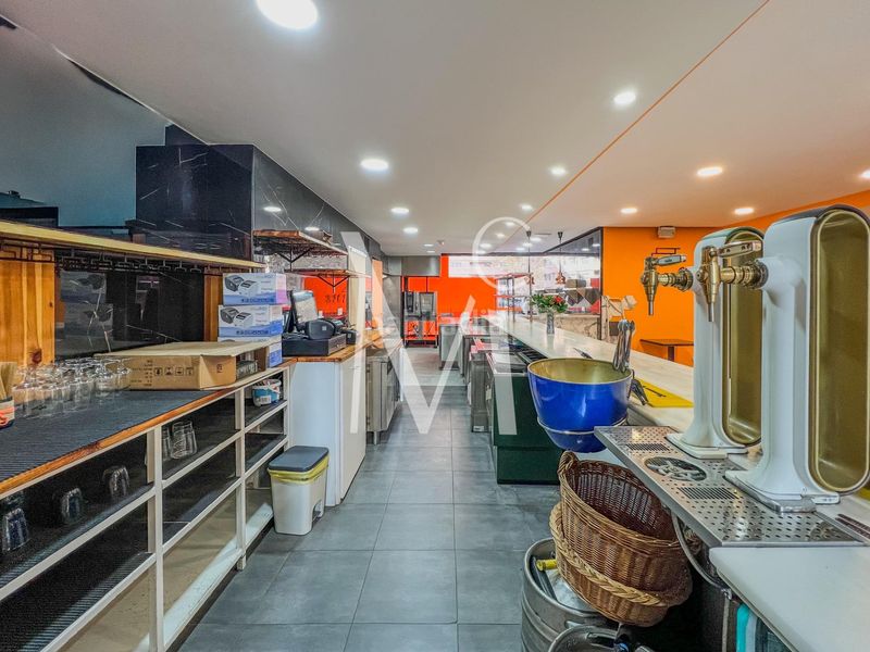 Foto 8e1582cc-c55c-455f-97a0-f7b360cc5e80. Traspàs local comercial a Mestalla Valencia