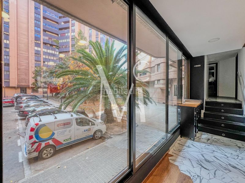 Foto f3d712bd-5ab8-4d68-8648-dfc5cdffc50f. Traspàs local comercial a Mestalla Valencia