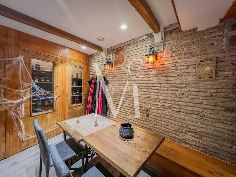 Foto 34a6ae43-0cf9-4f5d-a0ca-441143a35d41. Traspàs local comercial a El Mercat Valencia