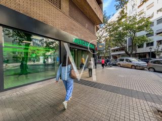 Lloguer Local Comercial a Exposició