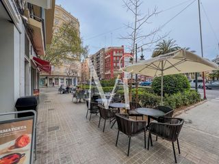 Business premise in Calle Calle Alcira