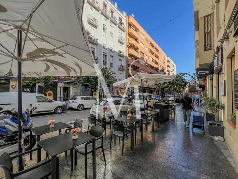 Foto 3a3dad97-8c54-4c33-a5ef-daa70a2a38e4. Miete geschäftsraum in Russafa Valencia
