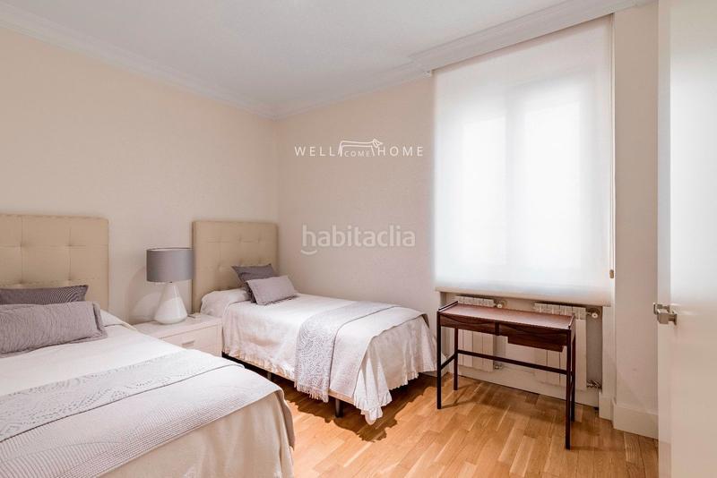 Foto 34ecbfa6-b160-4aea-8c44-d68edc3de988. Piso el lujo de vivir en los Jerónimos en Jerónimos Madrid