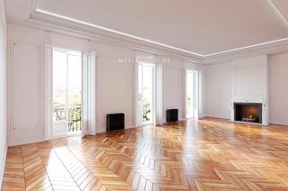 Appartement à Jerónimos. En madrid