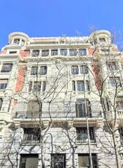 Pis a Recoletos. En madrid