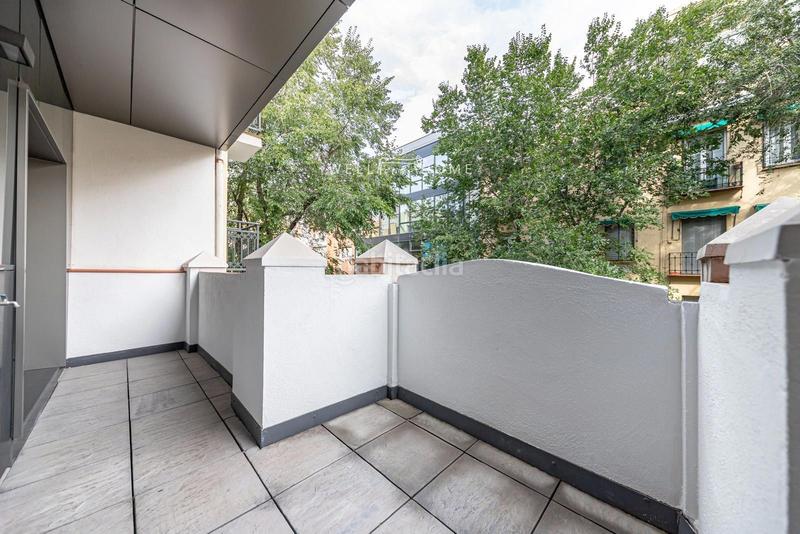 Foto a3eb21c6-a908-488d-8bb0-8a35c86b102c. Location appartement avec piscine dans Almagro Madrid