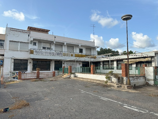 Local Comercial a Avenida ausiàs march 13. ¡oportunidad única para emprendedores del sector gastronómico!