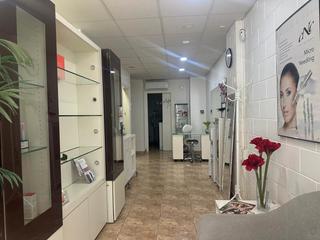 Traspàs Local Comercial a Carrer magallanes 9. Traspaso centro de estética en pleno corazón de dénia – listo pa