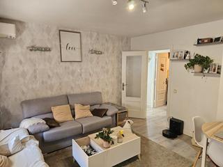 Appartamento  Calle de leopoldo gimeno 11. Piso ideal para familias