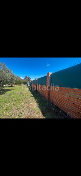 Foto a780ca27-0a63-4b0d-9a9d-cb37bc674962. Terreno residenziale in calle de guatemala 33 in Torremocha de Jarama