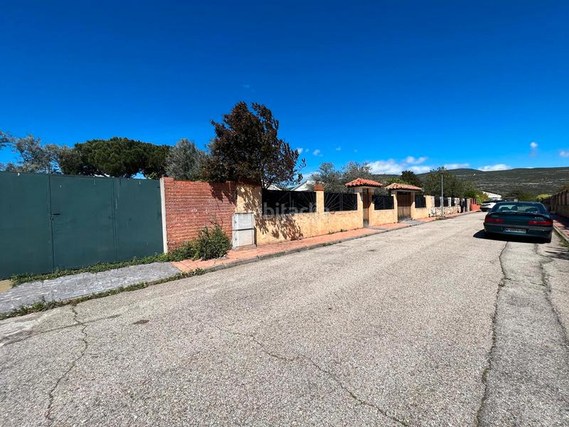 Foto f985b21c-7b64-4cf9-b430-a56cef281927. Terreno residenziale in calle de guatemala 33 in Torremocha de Jarama