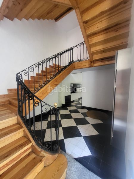 Foto 85fba18e-a3d5-4a73-a434-d475263bd29b. Dúplex a calle de la sombrerería 9 a Embajadores-Lavapiés Madrid