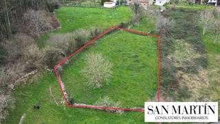 Wohngrundstück in Valdáliga