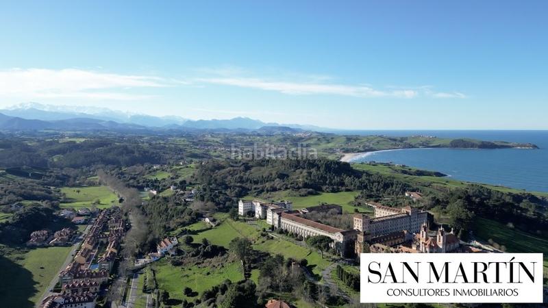 Foto 1ea9ba4a-1dc5-4e3d-aedd-4b4f3ac12b6d. Edificio en calle la aldea 5 en Comillas