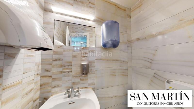 Foto 725e0646-28a7-41b5-8282-80ae32d55117. Edificio en calle la aldea 5 en Comillas