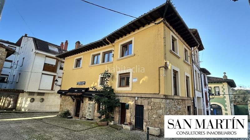 Foto da1034ee-5719-4863-aa61-ce70af85b3e7. Edificio en calle la aldea 5 en Comillas