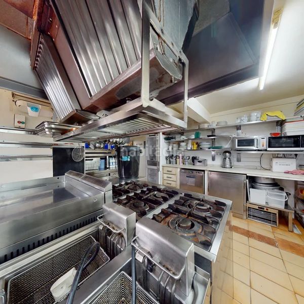 Foto 279b310c-6dba-4feb-9e88-139fa66d59b8. Edifici a calle la aldea 5 a Comillas