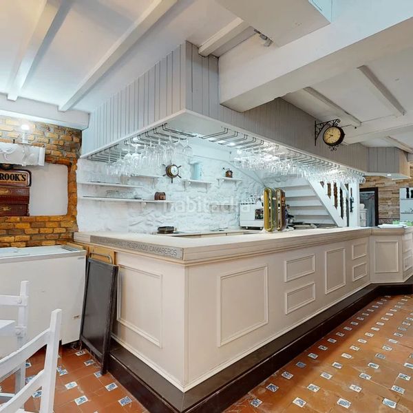 Foto 71ebcc88-8ba5-42a3-9efb-9072b474eed5. Edifici a calle la aldea 5 a Comillas