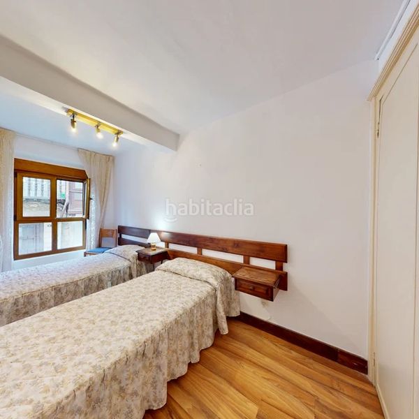 Foto 06a16a4b-52df-415a-9f09-73a5d3331c0e. Casa a calle la aldea 5 a Comillas