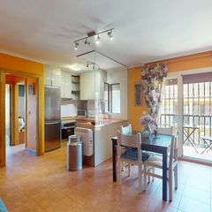 Appartement à Barrio casasola 1011. Apartamento con garaje en entorno turístico próximo a comillas