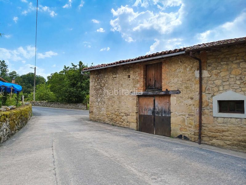 Foto d944d410-65f1-42b5-bed4-23ac3fa2bed8. Casa a ibio 3 a Mazcuerras
