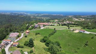 Terreno residencial  Llarinero. Parcela en venta en la hayuela