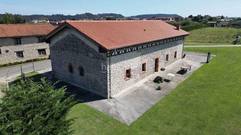 Foto 12c12490-4934-448e-a5a1-cfcf65305759. Casa amb calefacció aparcament a Ribadedeva