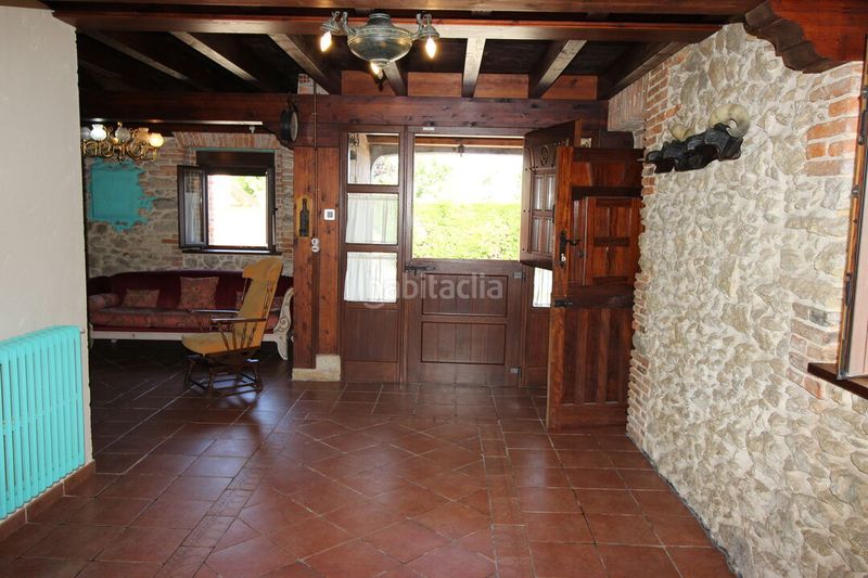 Foto 624ffc4e-41e6-4280-bf75-bf3cb7c03706. Casa amb calefacció aparcament a Ribadedeva