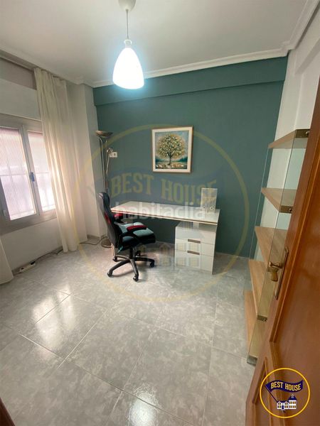 Foto 69a78c0f-73a5-40a1-9419-f49335614df6. Rent flat with heating in Centro Cuenca