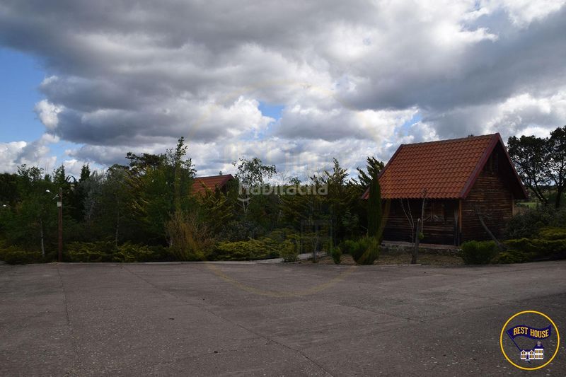 Foto 0a30782d-2e4b-4e3c-97cb-364755a837a2. Masia amb aparcament a Cañada del Hoyo