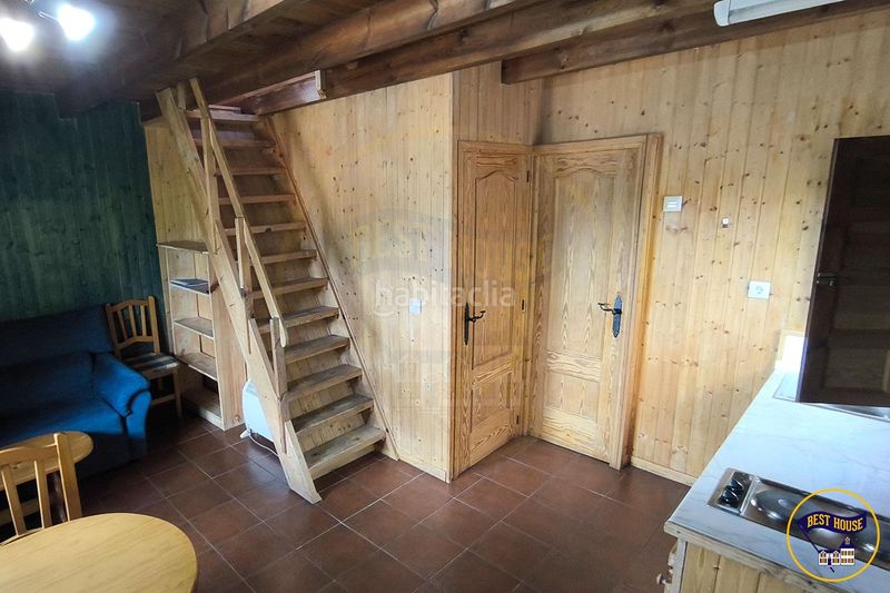 Foto 826b56b8-a48c-4f47-89bc-ce33268f6a19. Masia amb aparcament a Cañada del Hoyo