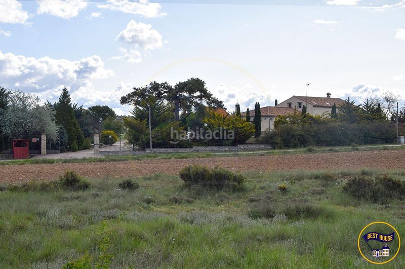 Foto b05d66d3-ce20-4afc-953a-834197346ed7. Masia amb aparcament a Cañada del Hoyo
