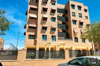 Pis  Los olmos. Piso en venta en una de las mejores urbanizaciones con piscina