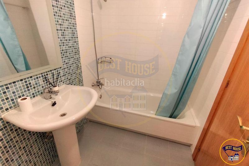 Foto 32ecf9ae-e251-448a-b9c2-e00cd1eb79b8. Flat with heating parking pool in Alameda Cuenca