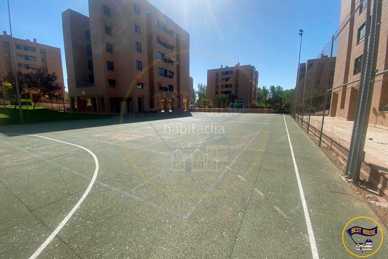 Foto 77da771f-02af-41ba-87d7-3f7032684751. Flat with heating parking pool in Alameda Cuenca