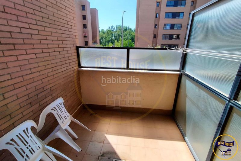 Foto 8001b6fb-69cf-4a36-8532-c9553cf3b36b. Flat with heating parking pool in Alameda Cuenca