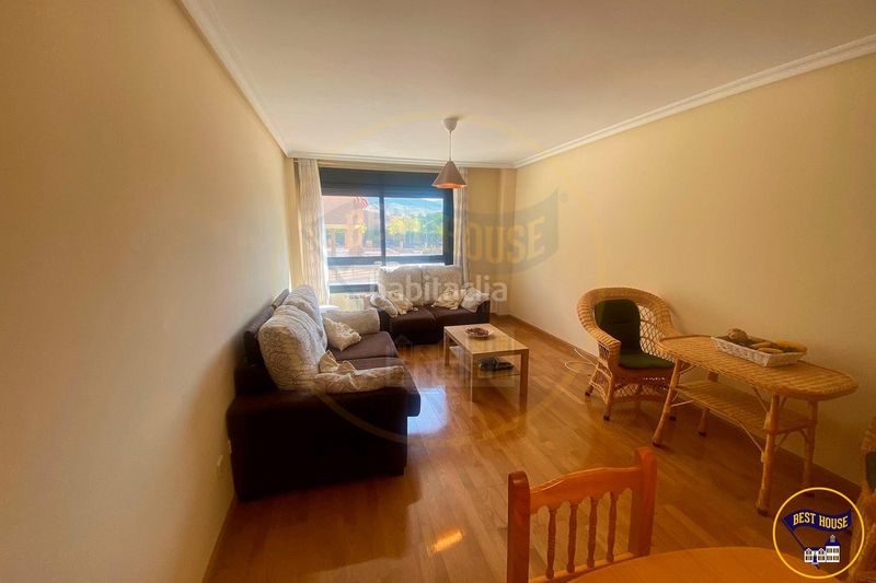 Foto a0e27088-167d-48aa-ad40-8eadae2804dd. Flat with heating parking pool in Alameda Cuenca