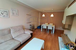 Location Appartement à Reyes Católicos - Paseo de San Antonio. Piso en alquiler en la zona del cubo