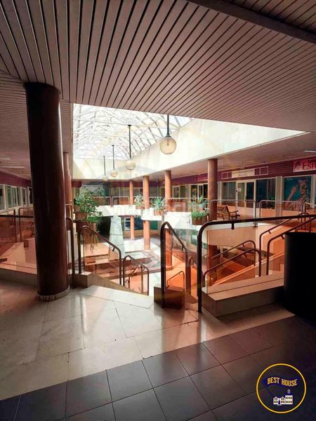 Foto 152e50be-3e2a-449f-9849-aec8e455cc05. Local comercial a Centro Cuenca