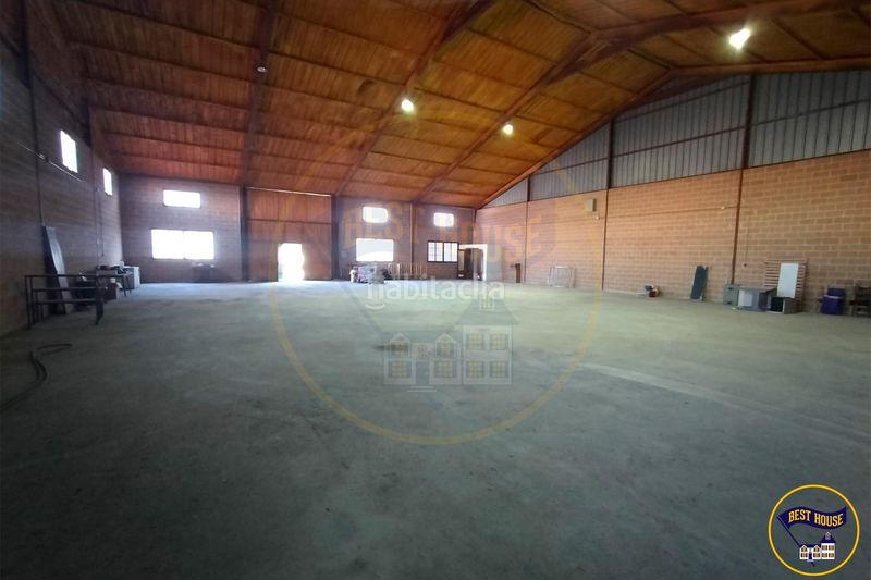 Foto 6115b69d-2866-4e60-ba11-ebaddbfa2cf2. Nau industrial a San Fernando - Carretera de Valencia Cuenca