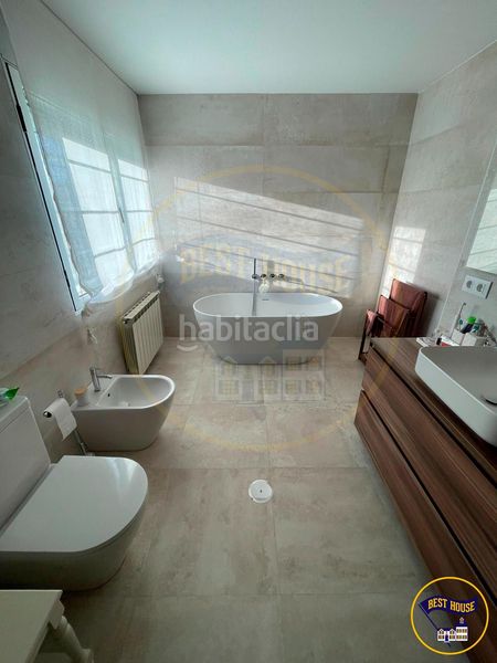Foto 0b77d900-5eda-4f4a-9b0c-a5028ad23805. Xalet amb calefacció aparcament a Arcas del Villar