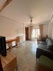 Location Appartement à Centro. Piso en el alquiler de 4 habitaciones para estudiantes