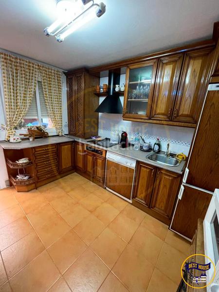 Foto b33c818f-f7ac-4a39-98c0-26c1ac498a12. Chalet avec chauffage parking dans San Fernando - Carretera de Valencia Cuenca