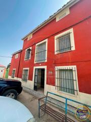 House in Canalejas del Arroyo. Casa en venta en canalejas del arroyo con patio y garaje
