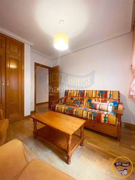 Foto 7ab41abd-f8f5-409c-9b9b-740ccdb4229b. Affitto appartamento con riscaldamento in Centro Cuenca